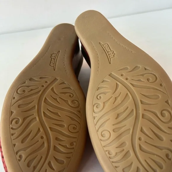 Earth Origins Calla Regal Red Soft Buck Sling Back Wedge Sandals - Picture 5 of 12